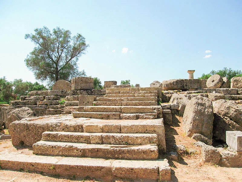 Ερείπια του ναού του Δία στην Αρχαία Ολυμπία